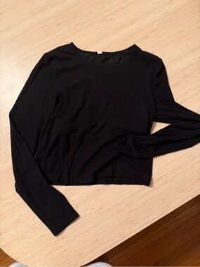 Black Long-Sleeve Ribbed Crop Top with built in bra (no padding)- Women